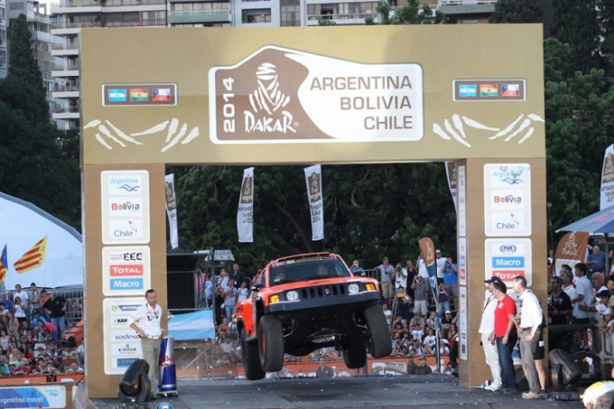 DAKAR UPDATE; Robby Gordon in de problemen, goede klassering nu al verkeken?